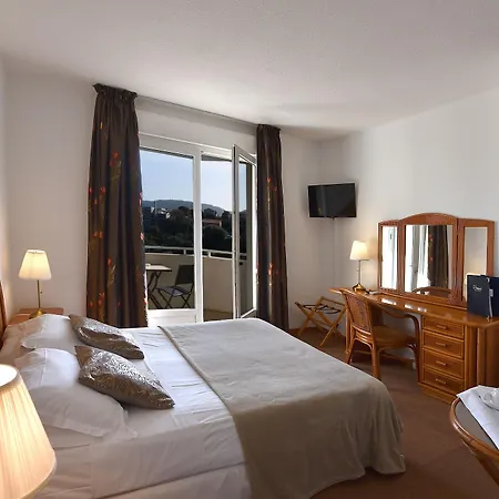 Le Tilbury 3* Porto-Vecchio (Corsica)