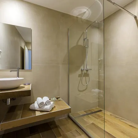 Le Tilbury 3* Porto-Vecchio (Corsica)