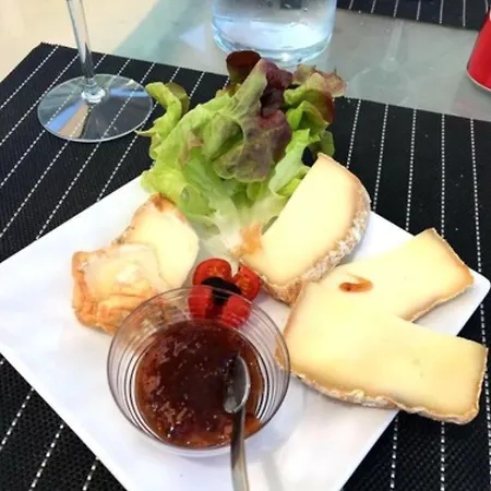 Hotell Le Tilbury Porto-Vecchio (Corsica)