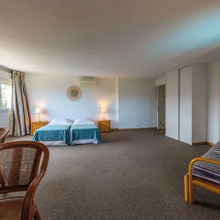 Le Tilbury Ξενοδοχείο