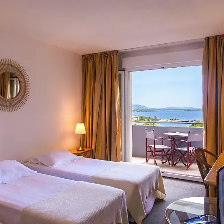 Le Tilbury Porto-Vecchio (Corsica)