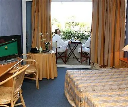 Le Tilbury 3*