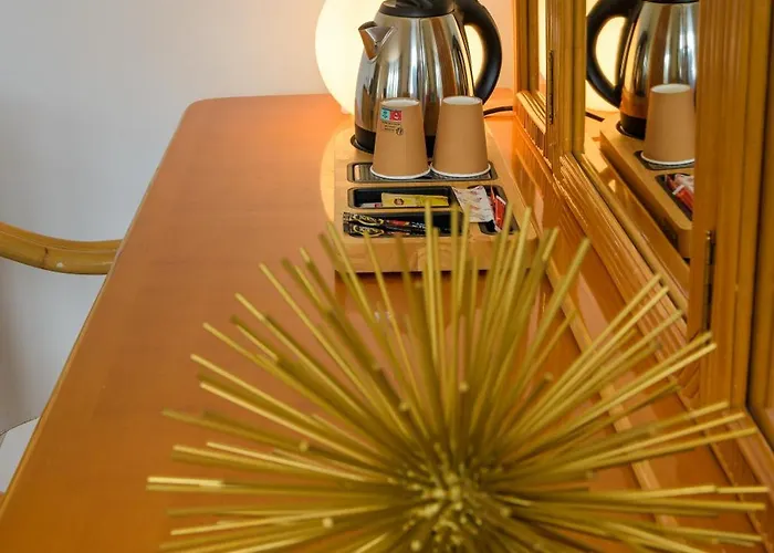 Hotel Le Tilbury 3*