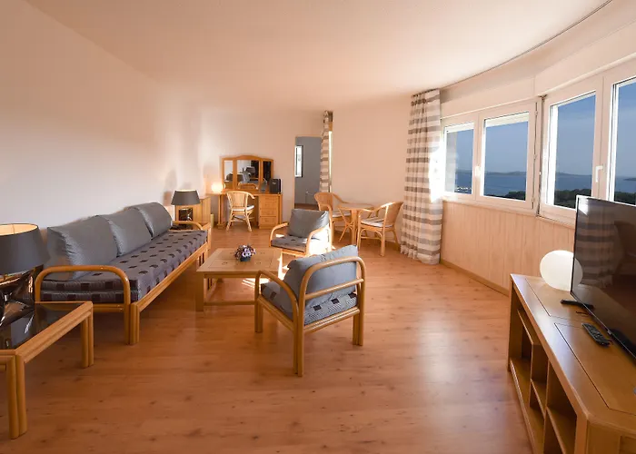 Le Tilbury 3*