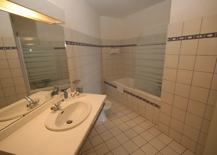 Le Tilbury Porto-Vecchio (Corsica)