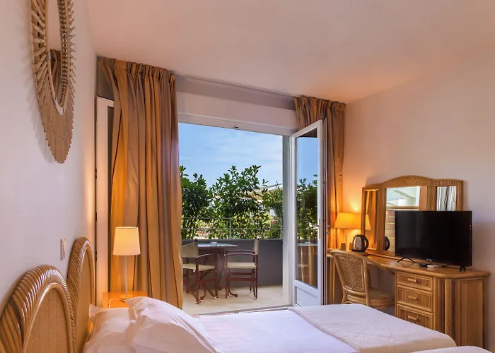 Hotel Le Tilbury Porto-Vecchio (Corsica)