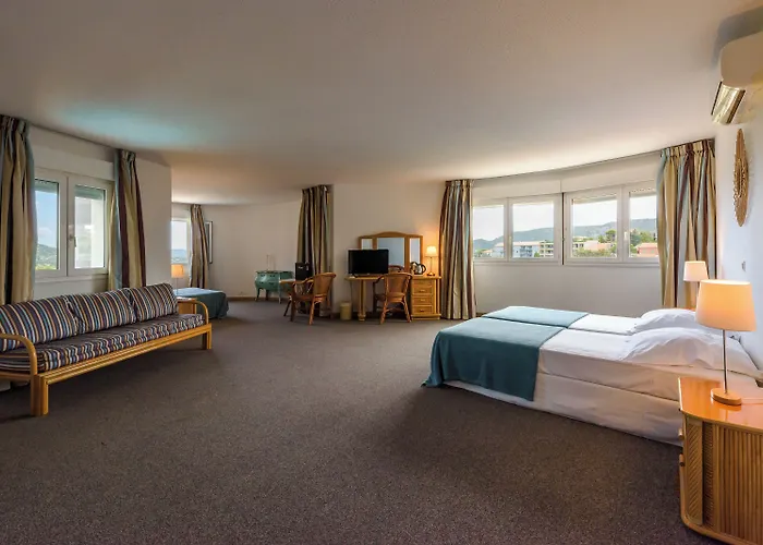 Le Tilbury 3*
