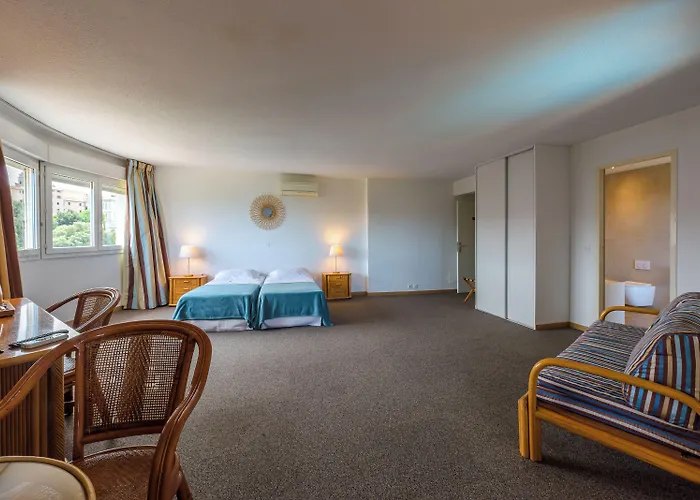 Le Tilbury Hotel
