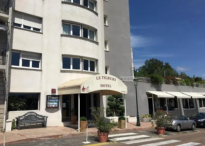 Le Tilbury Hotel 3*